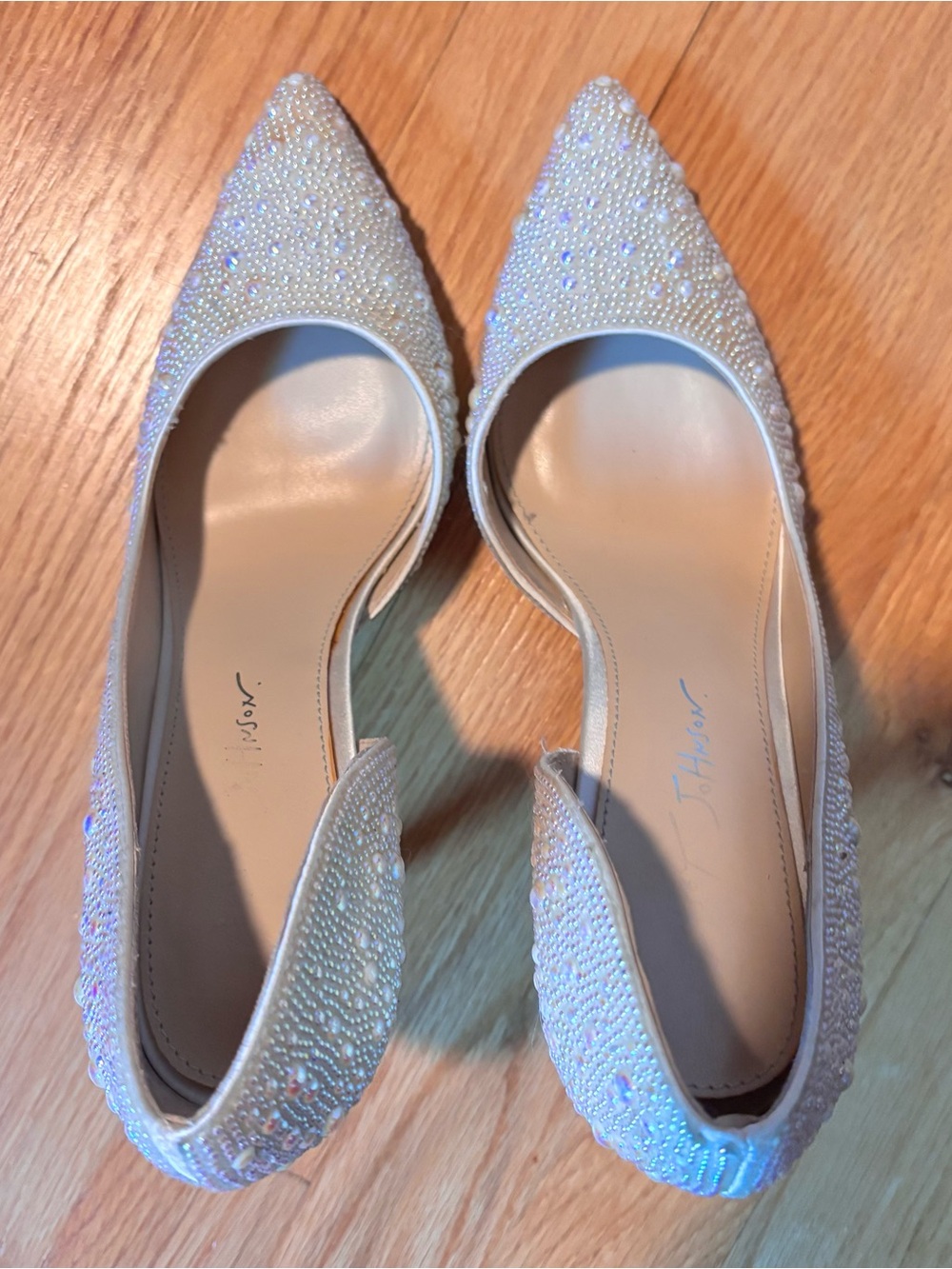 Betsey Johnson Beaded Ivory Pointed-Toe Women’s Blue Bottom Size 8 wedding